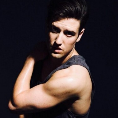 Logan Henderson